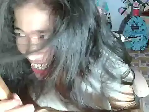 Snapshot of Sweet_Asian25 chatting on 22, 9, 2025 Sweet Asian25 online show from 22, 9, 2025