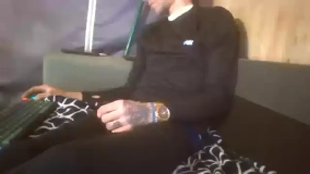 Sillycatfish online show from 19, 11, 2025