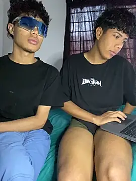 Snapshot of Leopard_play chatting on 25, 11, 2025 Leopard play online show from 25, 11, 2025