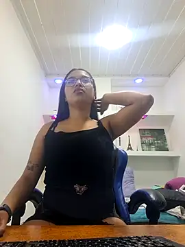 susan mooree online show from 23, 9, 2025