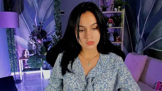 MonicaFarmer online show from 23, 9, 2025