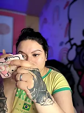 Snapshot of Megaan__More chatting on 4, 12, 2025 Megaan More online show from 4, 12, 2025