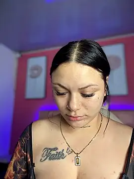 Snapshot of Megaan__More chatting on 16, 1, 2026 Megaan More online show from 16, 1, 2026