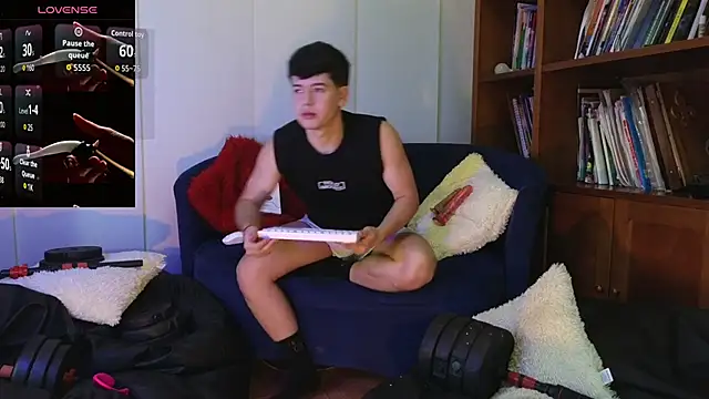 tightncuteass online show from 22, 4, 2026