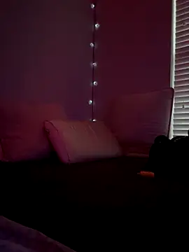 AllesandraLove online show from 13, 10, 2025