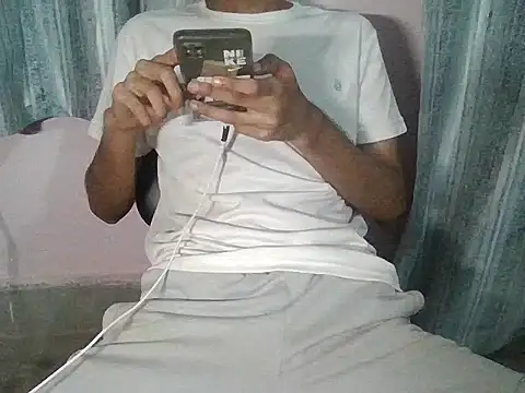 ash706339 online show from 13, 9, 2025