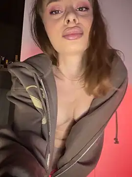 BabyBee  online show from 27, 10, 2025