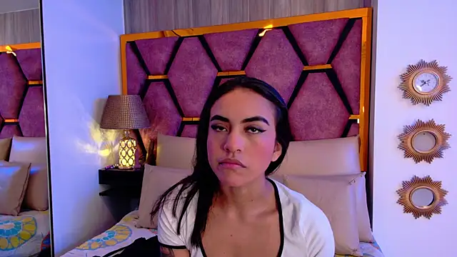 Leslie Bussh  online show from 12, 2, 2026