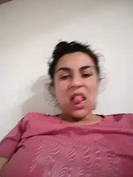 vanessa-titisM online show from 25, 10, 2025