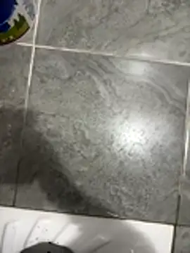 Snapshot of LAZ3R1 chatting on 20, 11, 2025 LAZ3R1 online show from 20, 11, 2025