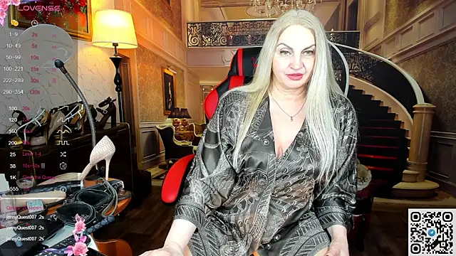 Nina Devillle online show from 18, 5, 2026