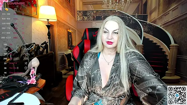Nina Devillle online show from 23, 5, 2026