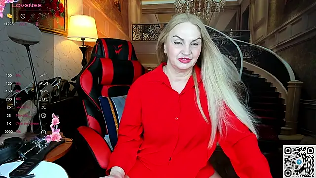 Nina Devillle online show from 8, 6, 2026