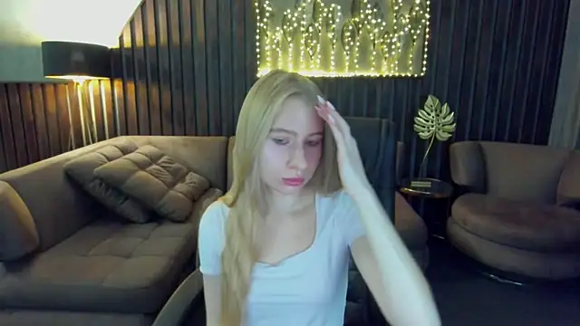 Alina Blonde online show from 23, 7, 2026