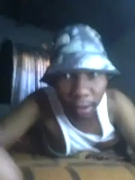 Snapshot of Freelly chatting on 19, 5, 2026 Freelly online show from 19, 5, 2026