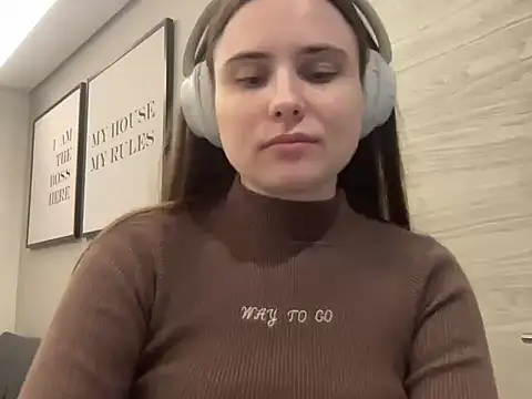 Olyshaa online show from 30, 7, 2026