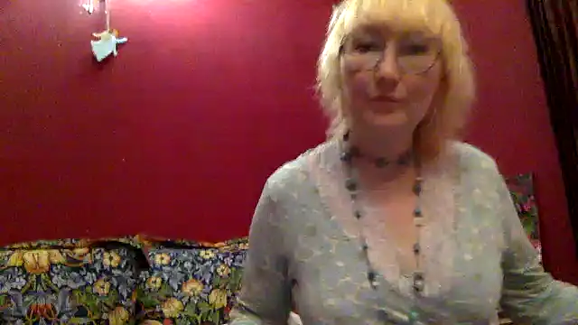 Zeyona online show from 26, 7, 2026