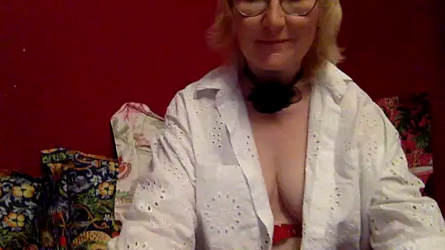 Zeyona online show from 28, 7, 2026