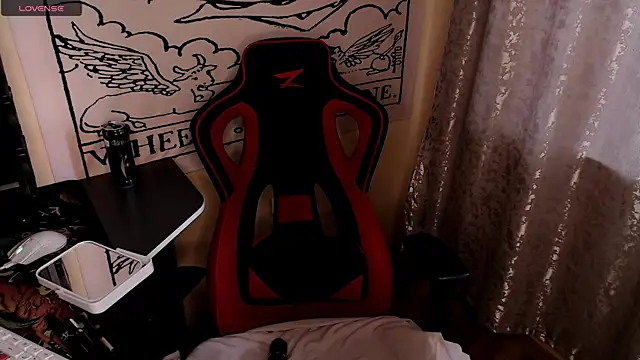 KrisNeal online show from 28, 4, 2026