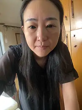 xiuchun100 online show from 29, 9, 2025