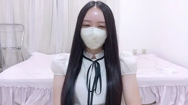  Mia land  online show from 20, 7, 2026