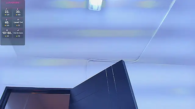 ValeryCortezm online show from 30, 11, 2025