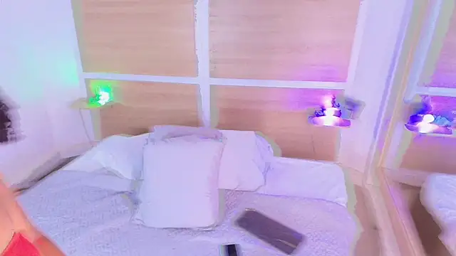 ValeryCortezm online show from 15, 2, 2026