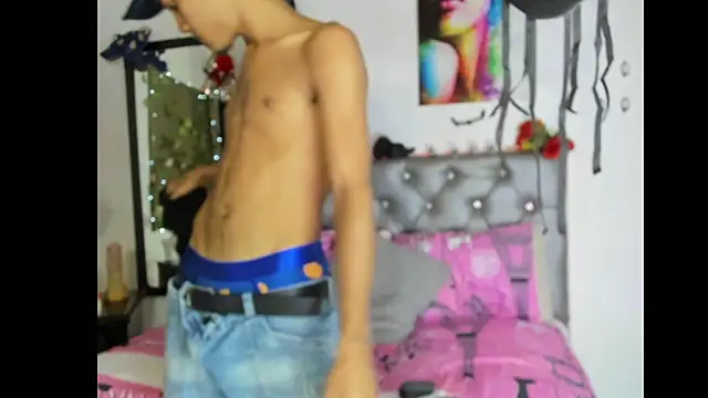 xxKamadevaxx online show from 11, 10, 2025