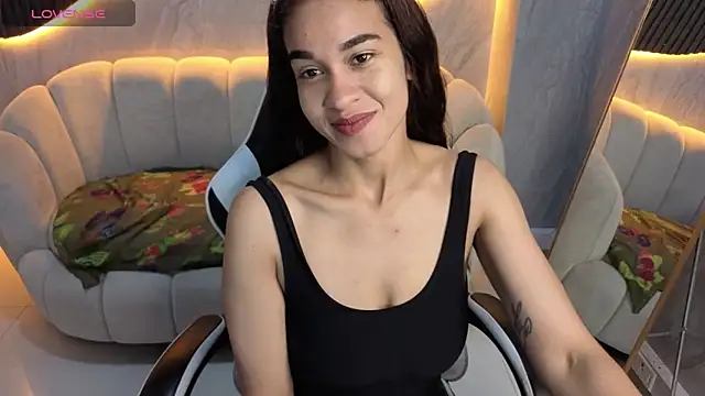 Snapshot of Maia_Tx chatting on 30, 9, 2025 Maia Tx online show from 30, 9, 2025