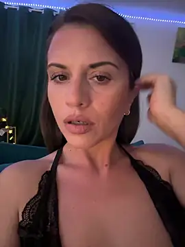 ScarlettNoirr online show from 24, 6, 2026