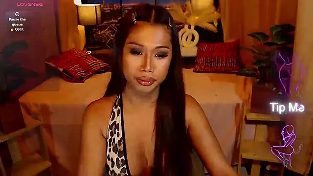 XGoddessOfSatisfactionxX online show from 5, 7, 2026