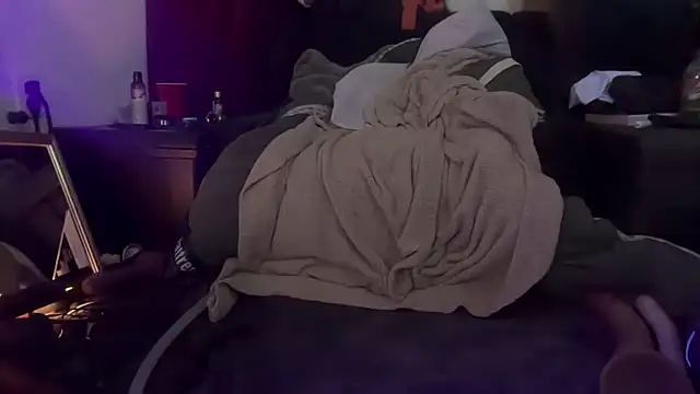 jasoncali305 online show from 19, 4, 2026