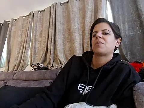 Alexis21821 online show from 17, 11, 2025