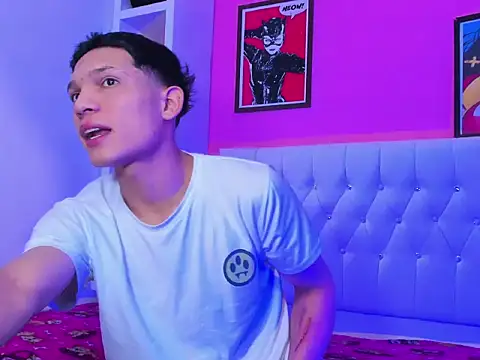 Snapshot of EL_VENEZOLANO_22CM chatting on 17, 9, 2025 EL VENEZOLANO 22CM online show from 17, 9, 2025