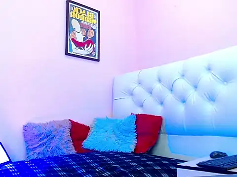 Snapshot of EL_VENEZOLANO_22CM chatting on 30, 10, 2025 EL VENEZOLANO 22CM online show from 30, 10, 2025