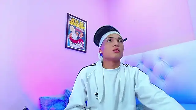 Snapshot of EL_VENEZOLANO_22CM chatting on 8, 11, 2025 EL VENEZOLANO 22CM online show from 8, 11, 2025