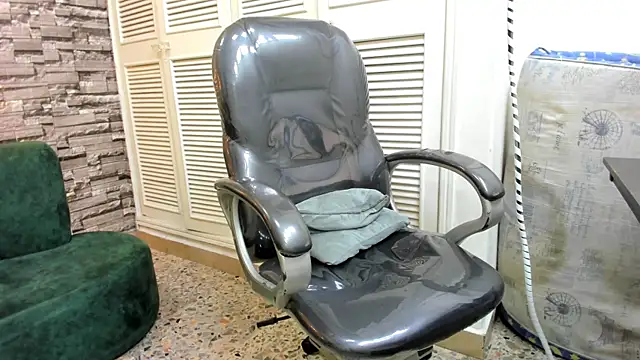 Nick Wolff online show from 12, 9, 2025