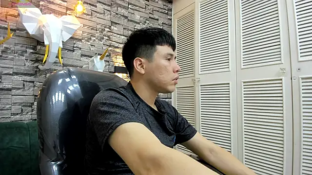 Nick Wolff online show from 30, 11, 2025