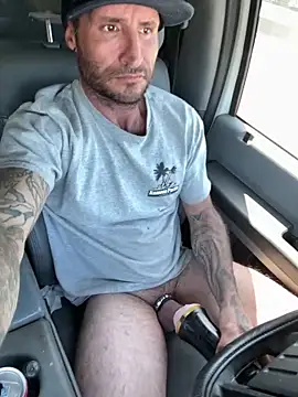 Snapshot of skip69xxx chatting on 10, 6, 2026 skip69xxx online show from 10, 6, 2026