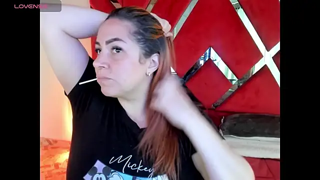 alexiaystive3 online show from 4, 10, 2025