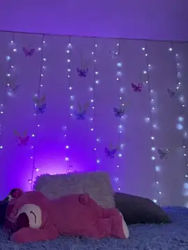 Snapshot of Daliila_11 chatting on 24, 10, 2025 Daliila 11 online show from 24, 10, 2025