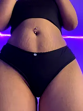 Snapshot of Daliila_11 chatting on 17, 11, 2025 Daliila 11 online show from 17, 11, 2025