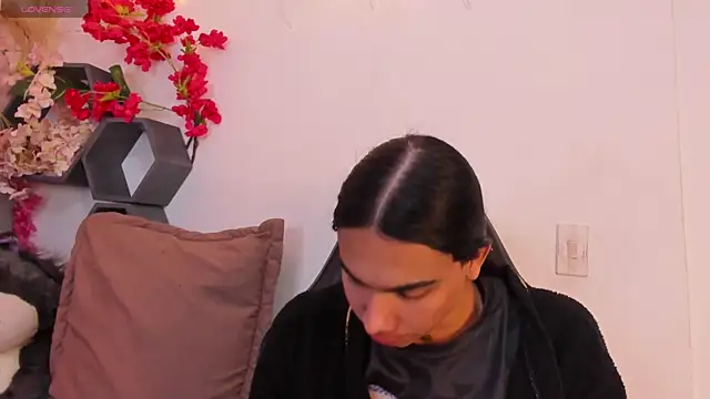 Almaazz online show from 25, 4, 2026