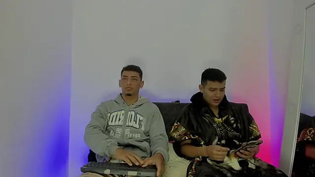 maykel and mike online show from 16, 10, 2025