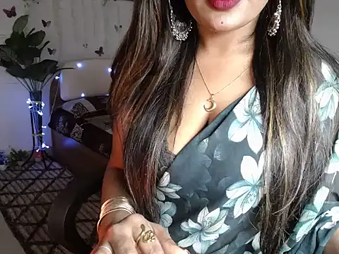 Naughtyy stripgirl online show from 7, 3, 2026