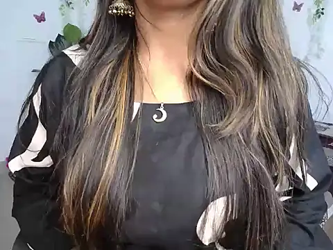 Naughtyy stripgirl online show from 9, 3, 2026