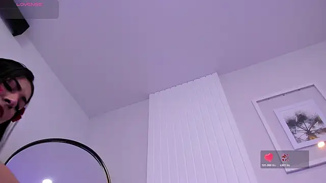 Snapshot of cherry_skinny_ chatting on 10, 5, 2026 cherry skinny online show from 10, 5, 2026