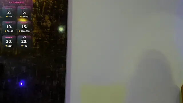 Snapshot of cherry_skinny_ chatting on 25, 5, 2026 cherry skinny online show from 25, 5, 2026