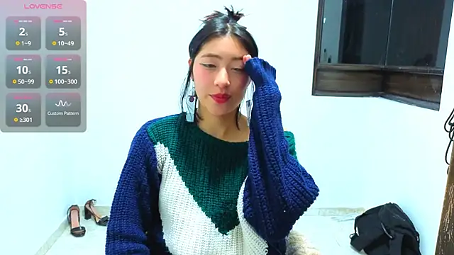 Sullyoonn online show from 26, 4, 2026