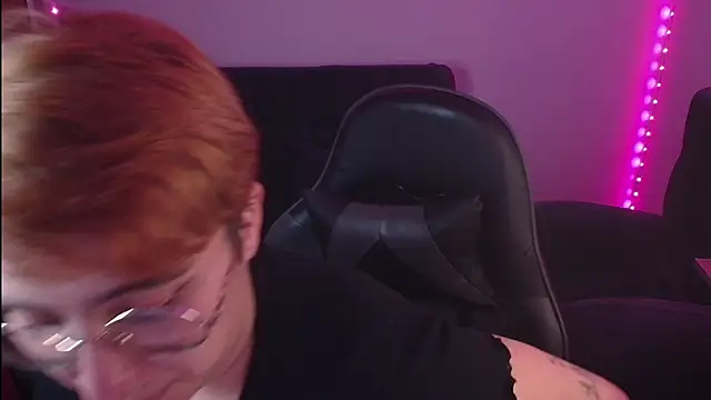 Miacatsito3 online show from 4, 10, 2025